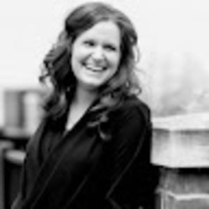 Meet your Posher, Carolyn